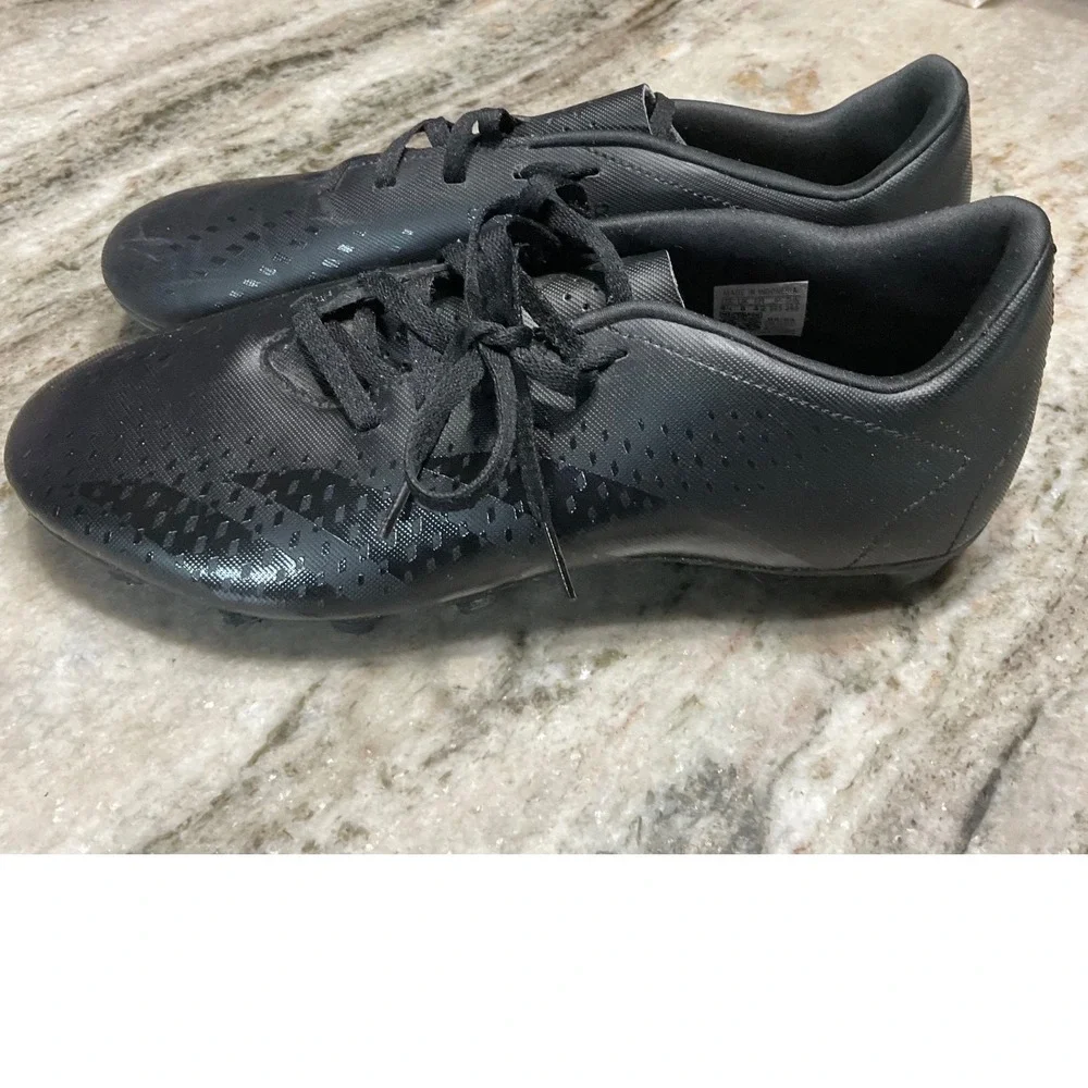 Adidas Predator Accuracy.4 Soccer Cleats Mens 8.5 Triple Black G06124 FG/MG